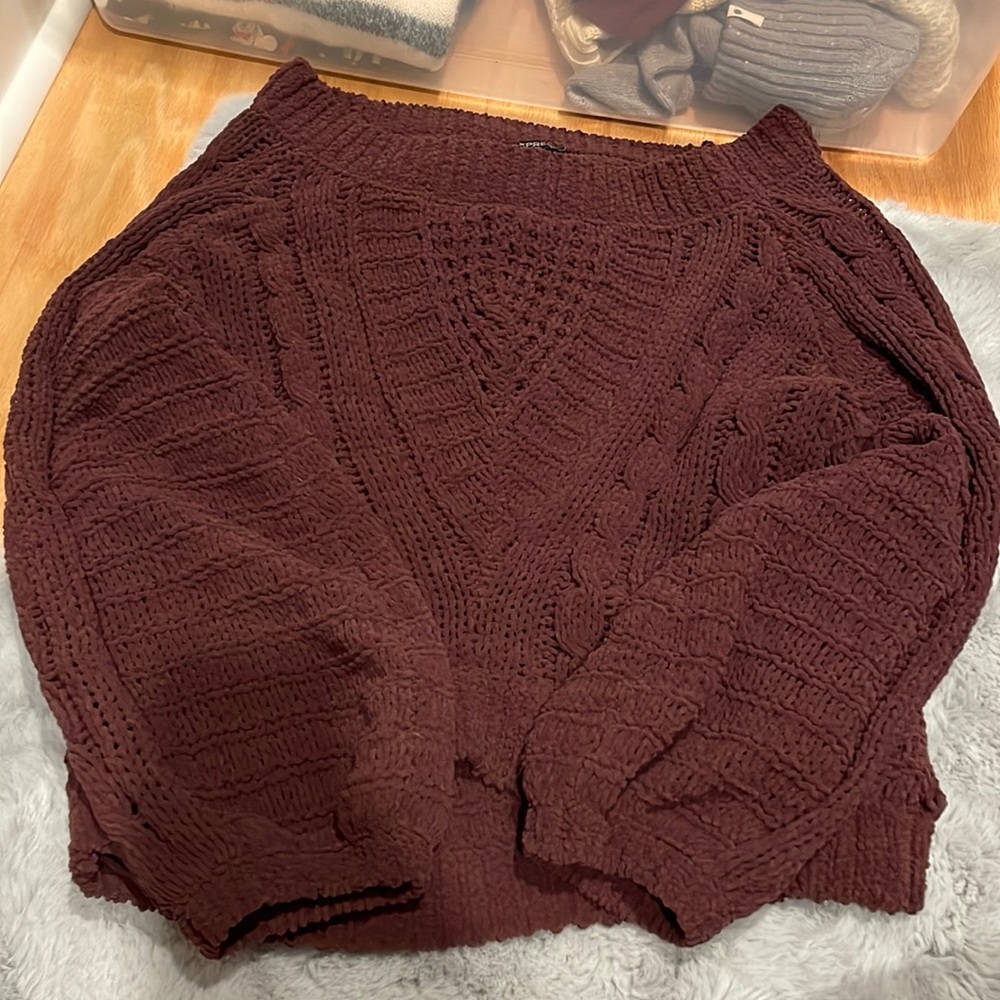 Oversized off the shoulder crop sweater